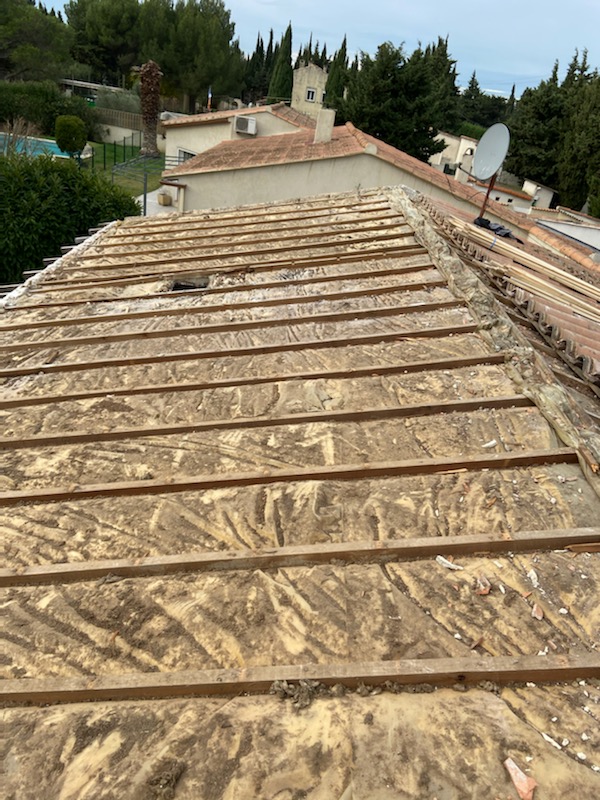 couvreur salon de provence